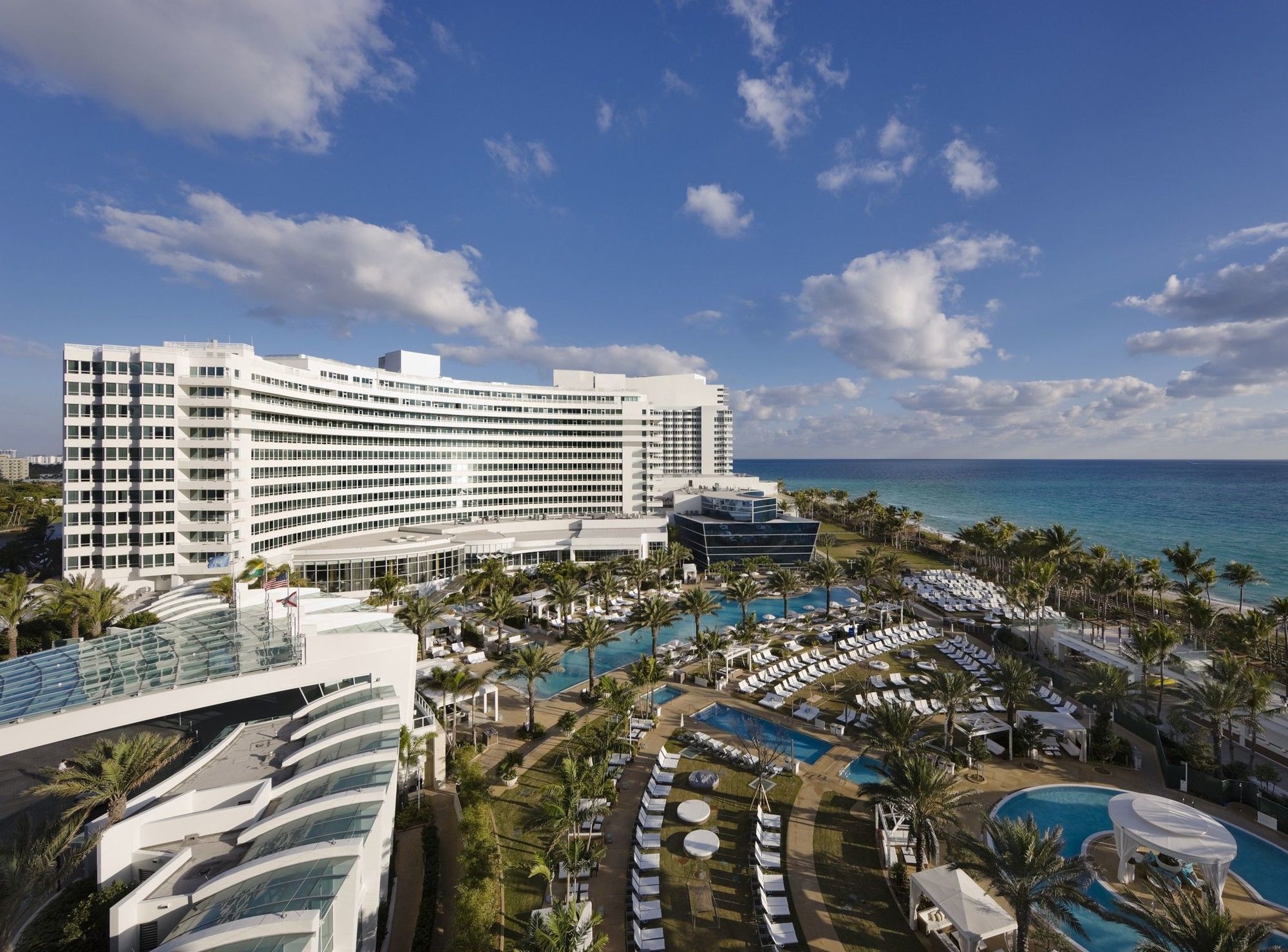 Room Photo 3612379 Hotel Fontainebleau Miami Beach Hotel